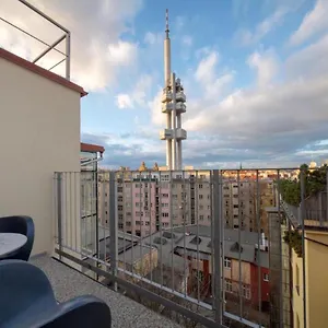 prague-tales-boutique-residence.praguehotelsweb.com/